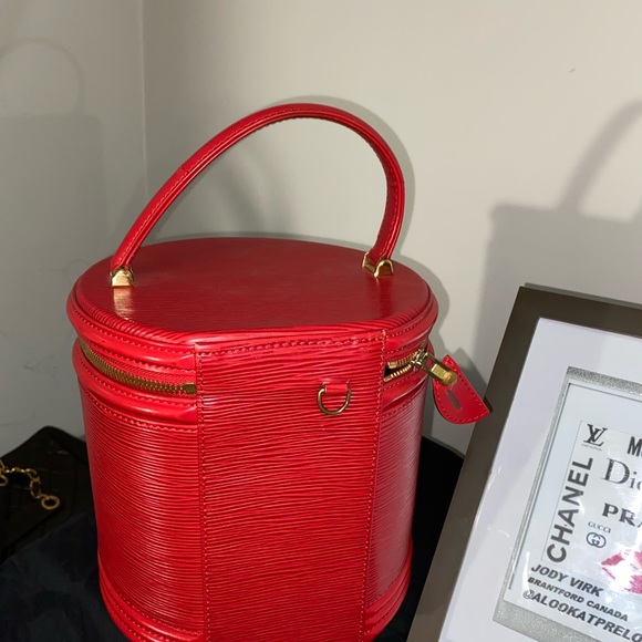 Louis Vuitton Epi Cannes - Picture 8 of 9